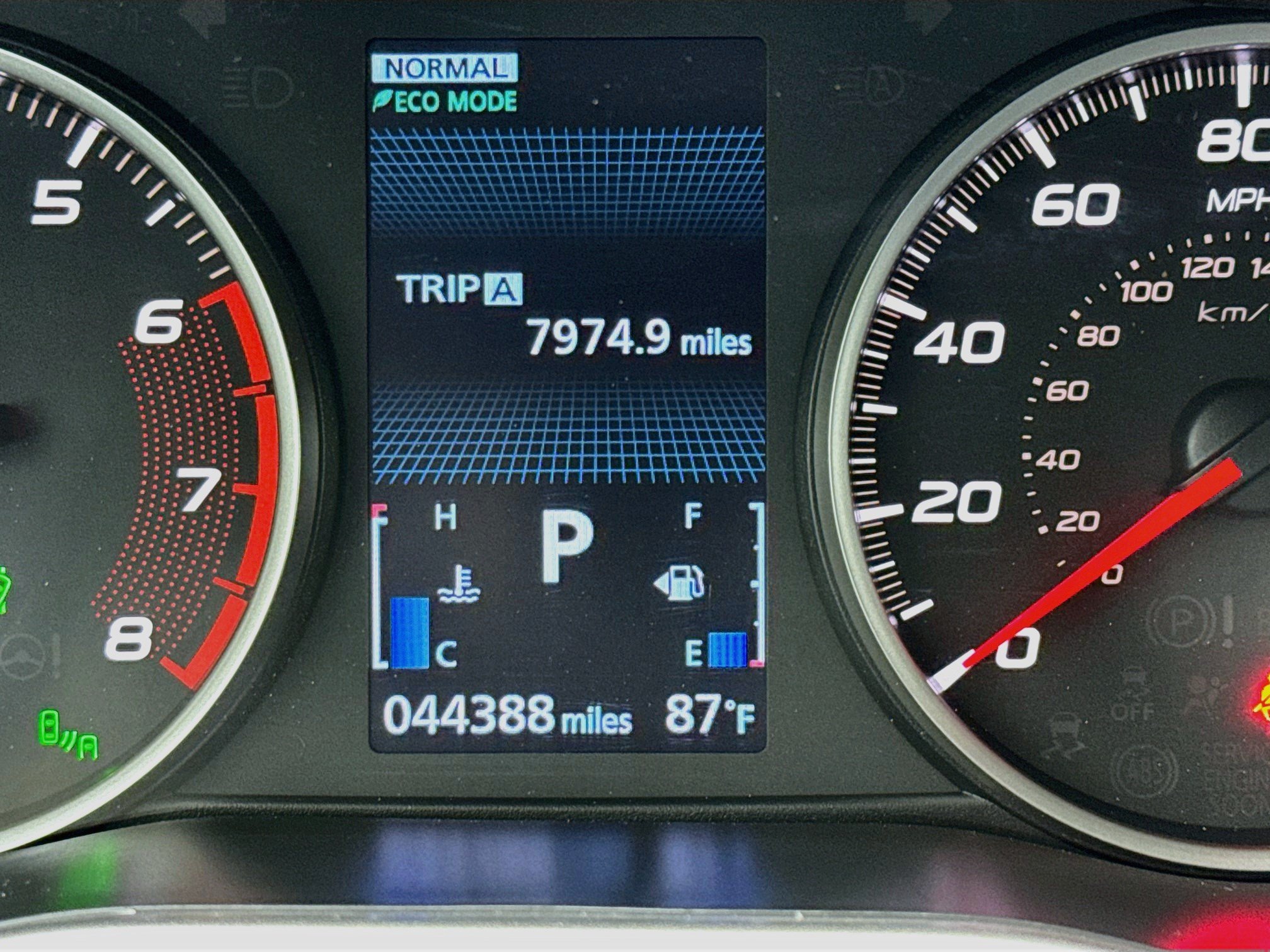Used 2024 Mitsubishi Eclipse Cross SEL AWD/4WD image 8