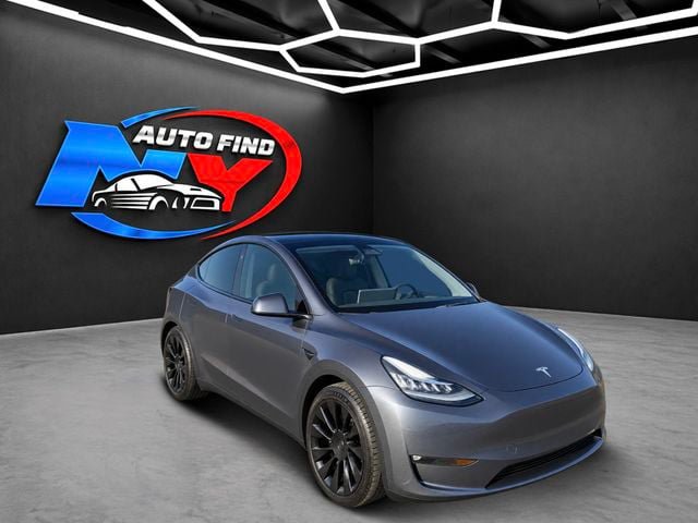 Used 2023 Tesla Model Y Long Range AWD/4WD image 2