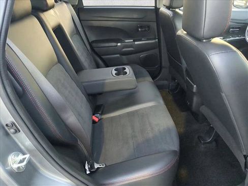 Used 2024 Mitsubishi Outlander Sport AWD image 20