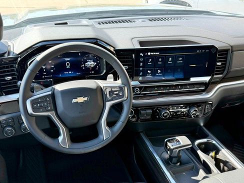 New 2026 Chevrolet Silverado 1500 LT AWD/4WD image 18