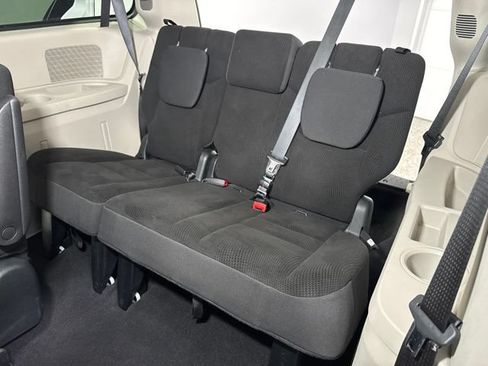 Used 2017 Dodge Grand Caravan SE w/ Power Window Group FWD image 25