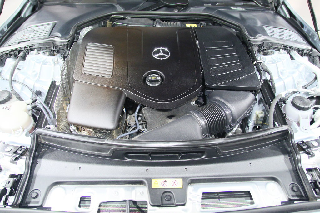 Certified 2024 Mercedes-Benz C 300 4MATIC Sedan image 30