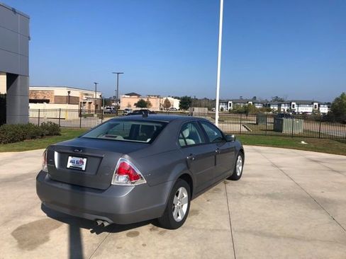 Used 2007 Ford Fusion SE image 5