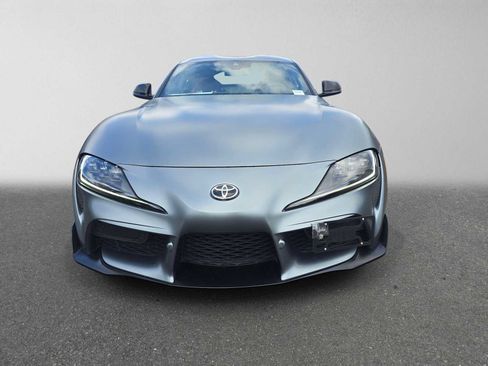 Used 2022 Toyota Supra RWD image 8