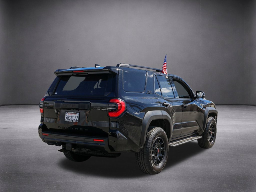 Used 2025 Toyota 4Runner TRD Off-Road Premium w/ Tow Technology Package AWD/4WD image 4