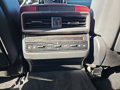 Used 2022 Lexus LX 600 F Sport image 40