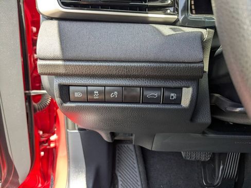 Used 2025 Toyota Camry LE FWD image 22