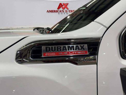 Used 2021 GMC Sierra 3500 Denali w/ Denali Ultimate Package image 11