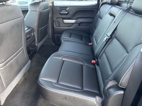 Used 2018 Chevrolet Silverado 1500 LTZ Z71 image 22