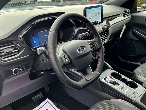 New 2026 Ford Escape ST-Line w/ Cold Weather Package AWD/4WD image 6