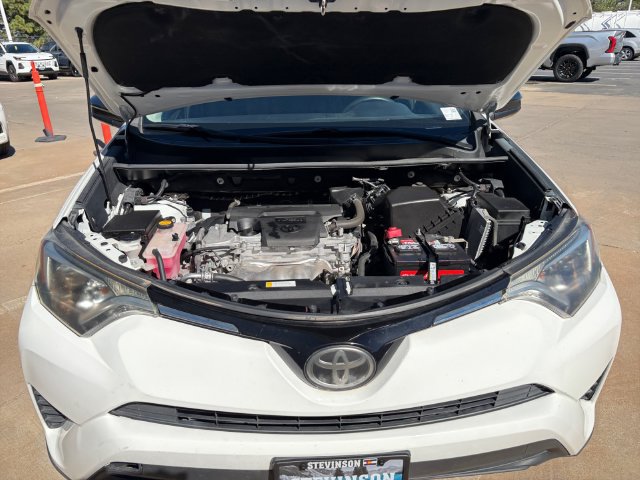 Used 2017 Toyota RAV4 LE w/ All Weather Liner Package AWD/4WD image 20