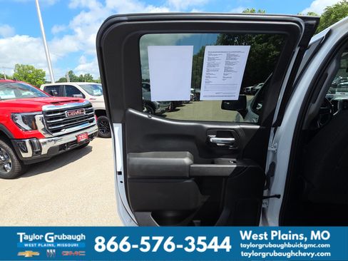 Used 2020 Chevrolet Silverado 1500 LT w/ All-Star Edition AWD/4WD image 27