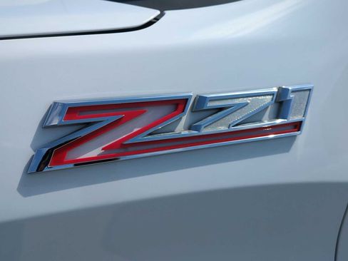 Used 2020 Chevrolet Silverado 1500 LT Trail Boss AWD/4WD image 8