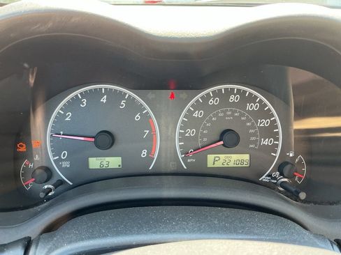Used 2012 Toyota Corolla LE FWD image 7