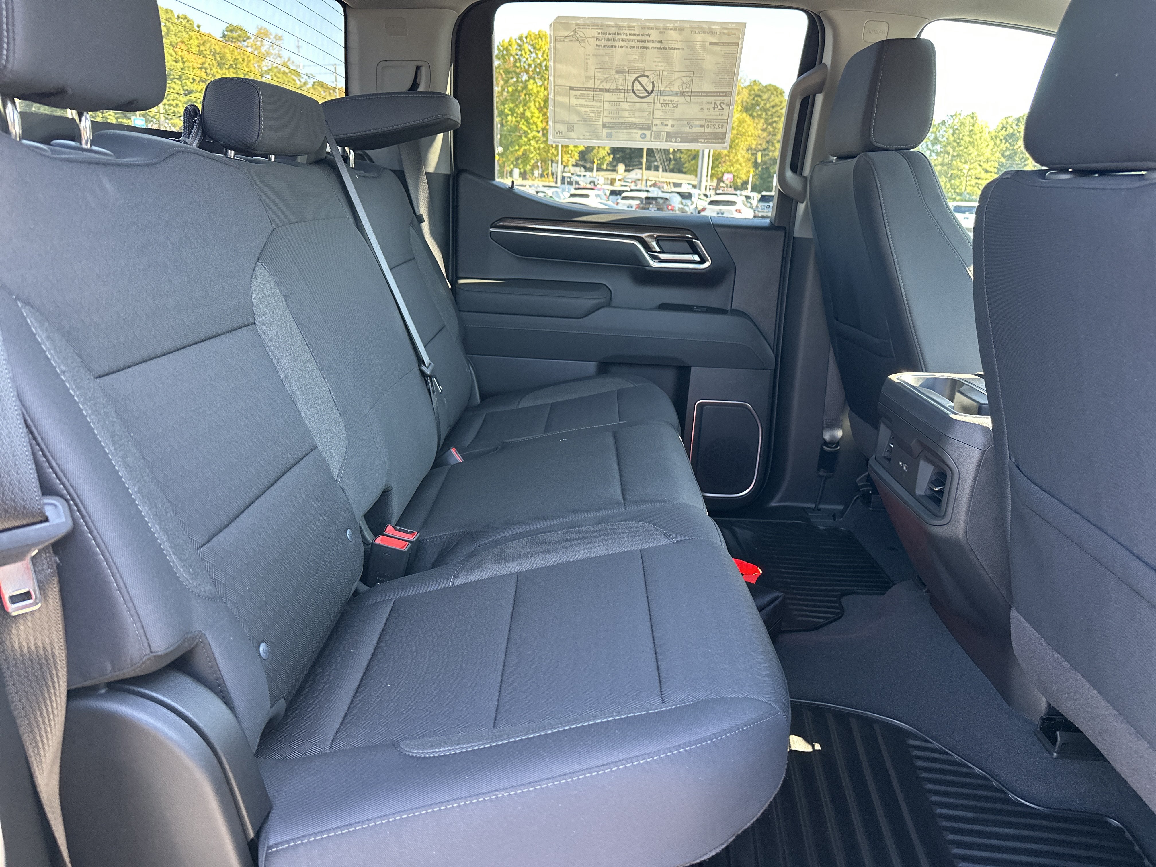 New 2026 Chevrolet Silverado 1500 RST w/ Z71 Off-Road Package AWD/4WD image 17