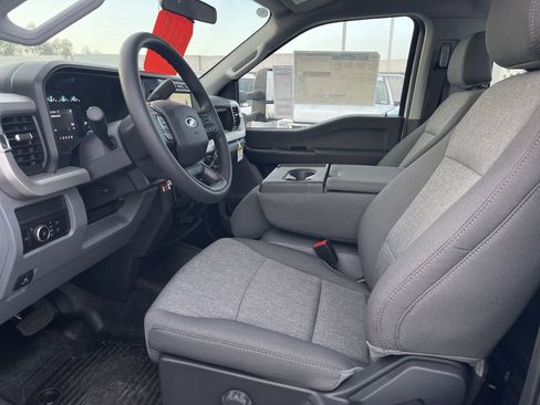 New 2024 Ford F450 XL w/ XL Chrome Package image 17