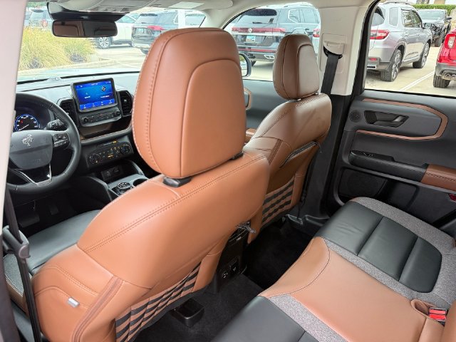 Used 2023 Ford Bronco Sport Outer Banks w/ Tech Package AWD/4WD image 25