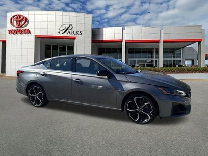 Used 2025 Nissan Altima 2.5 SR