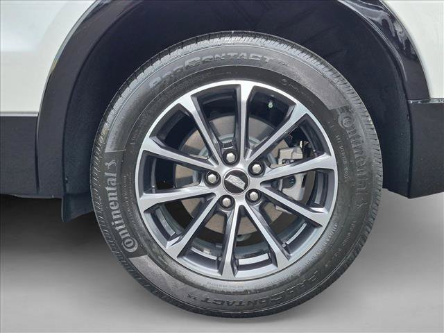 Used 2024 Cadillac XT4 Sport FWD image 23