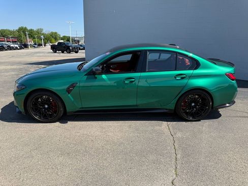 Used 2025 BMW M3 w/ M Carbon Exterior Package RWD image 2