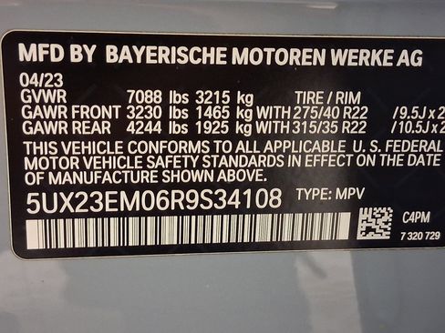 Certified 2024 BMW X7 xDrive40i w/ M Sport Package AWD/4WD image 18