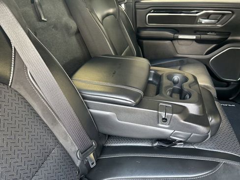 Used 2019 RAM 1500 Laramie image 30
