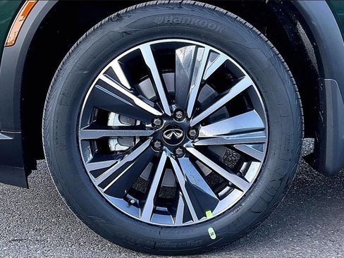 New 2026 INFINITI QX60 Luxe image 13