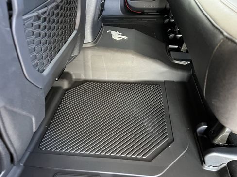 Used 2024 Ford Bronco Black Diamond image 19