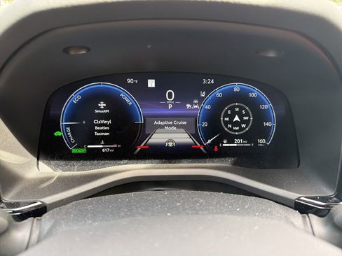 Used 2026 Toyota Camry XLE FWD image 12