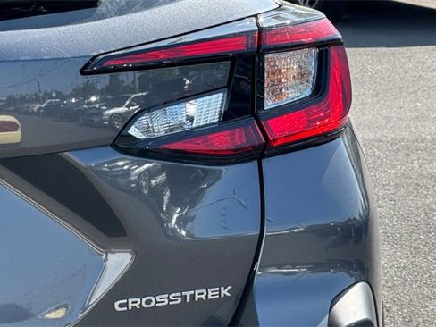 Used 2025 Subaru Crosstrek 2.0i Premium image 23