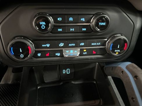 Used 2022 Ford Bronco Wildtrak AWD/4WD image 22
