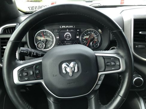 Used 2022 RAM 1500 Big Horn image 15