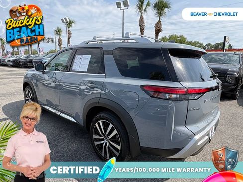 Used 2023 Nissan Pathfinder Platinum w/ Cargo Package AWD/4WD image 5