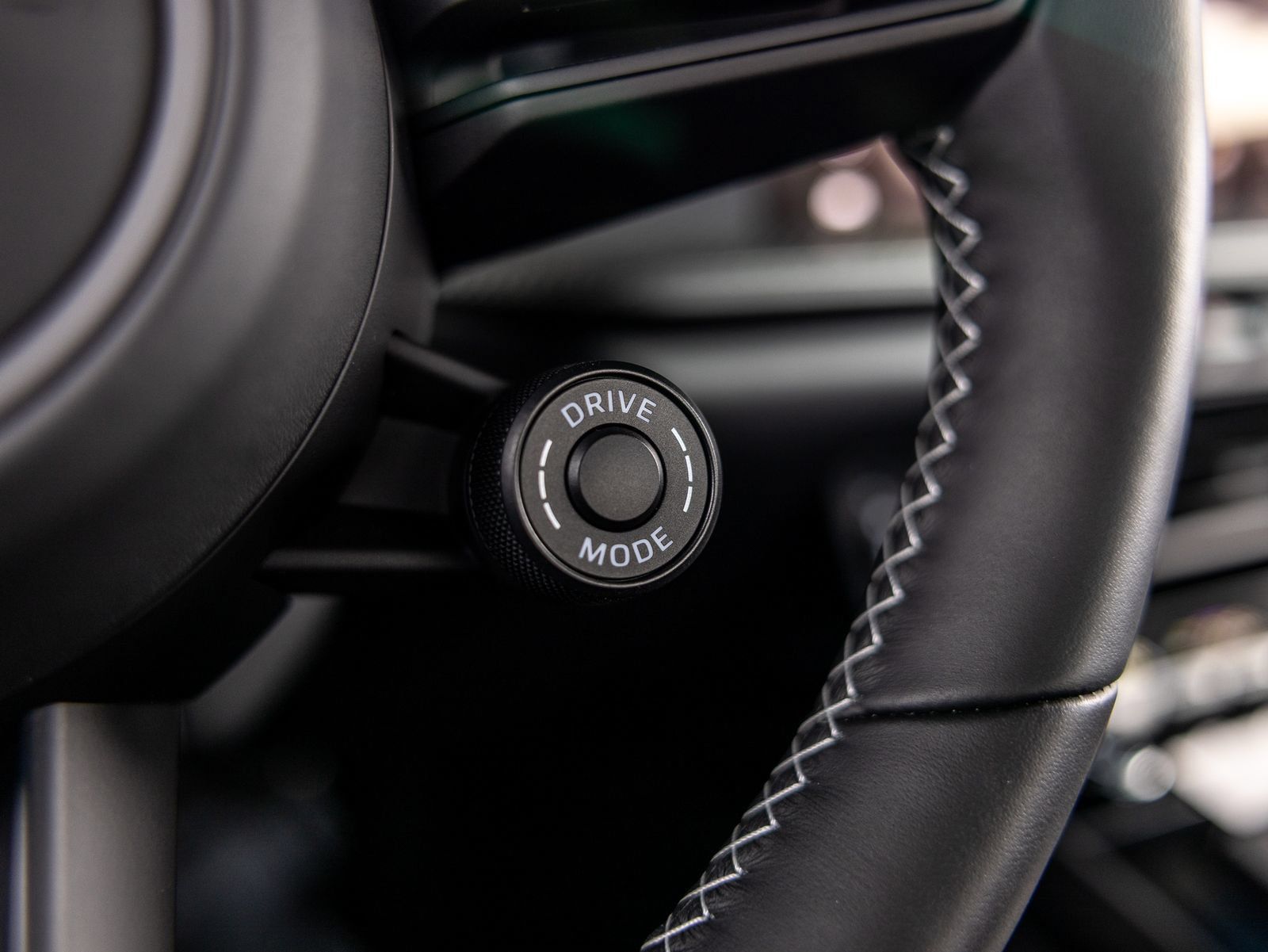 Certified 2025 Porsche 911 GT3 RWD image 34