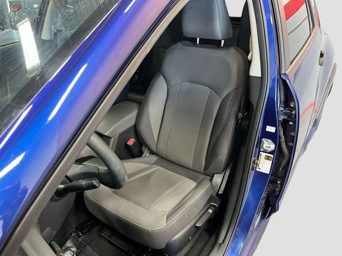 Used 2024 Subaru Crosstrek 2.0i AWD/4WD image 18