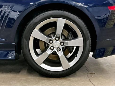 Used 2010 Chevrolet Camaro SS w/ LPO, Ground Effects Package image 12