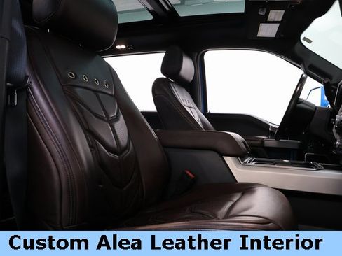 Used 2018 Ford F250 Platinum w/ Platinum Ultimate Package image 16