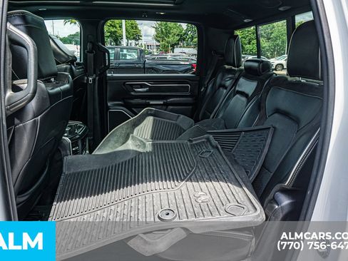 Used 2021 RAM 1500 Laramie AWD/4WD image 19