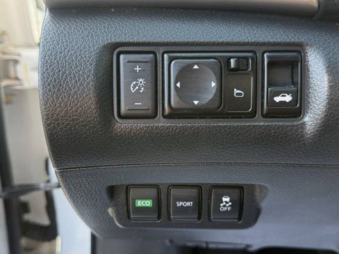Used 2017 Nissan Sentra SV FWD image 10