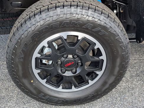 New 2026 Toyota Tacoma TRD Off-Road image 18