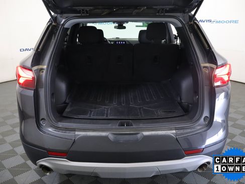 Used 2022 Chevrolet Blazer LT w/ LPO, Black Accent Package FWD image 9