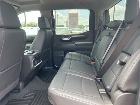 Used 2024 Chevrolet Silverado 1500 LTZ image 28