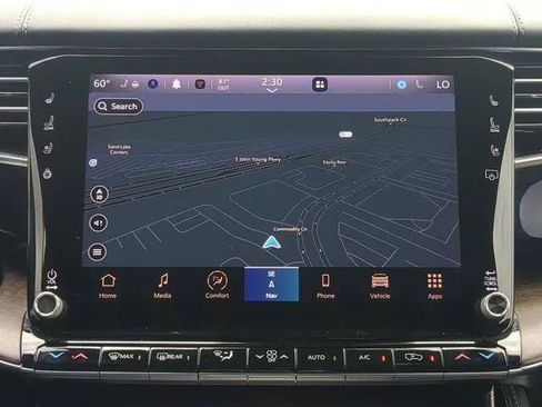 Certified 2022 Jeep Grand Wagoneer Series I AWD/4WD image 27