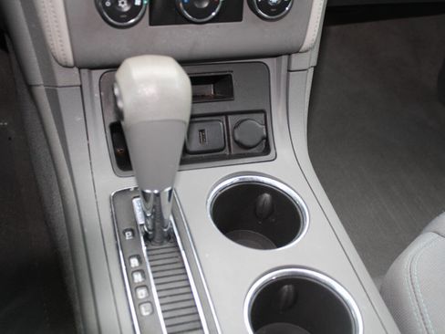 Used 2017 Chevrolet Traverse LS image 11