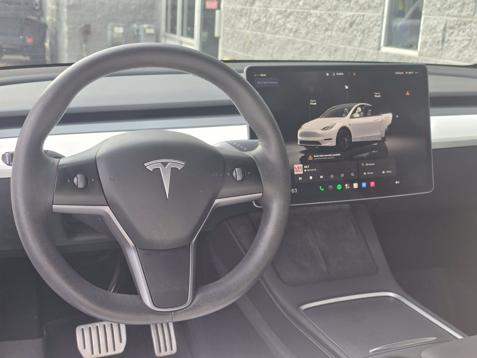 Used 2023 Tesla Model Y Performance AWD/4WD image 9