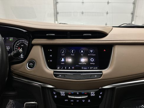 Used 2022 Cadillac XT5 Sportv w/ Platinum Package AWD/4WD image 35