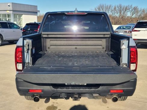 Certified 2024 Honda Ridgeline Sport image 9