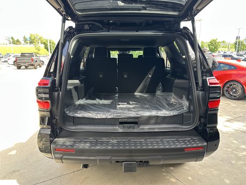 New 2026 Toyota 4Runner TRD Off-Road Premium AWD/4WD image 29