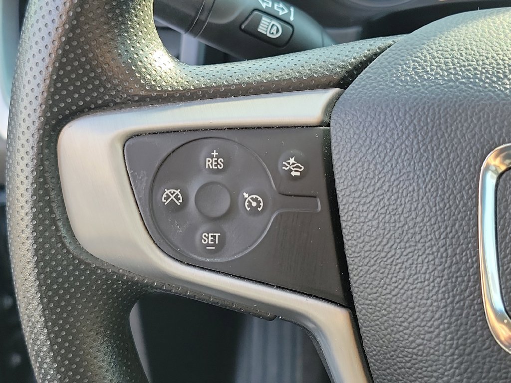 Used 2024 GMC Terrain SLE FWD image 34