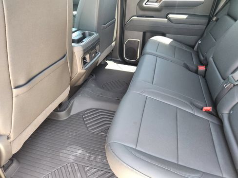 New 2026 Chevrolet Silverado 1500 RST AWD/4WD image 24